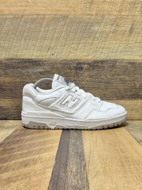 New Balance 550 White Grey Athletic Shoes Size 8.5 Men / 10.5 Women BB550PB1